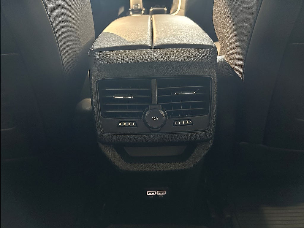 Bild på Peugeot 3008 GT 1.2 PT 130hk Aut - B-KAMERA,CARPLAY,NAV