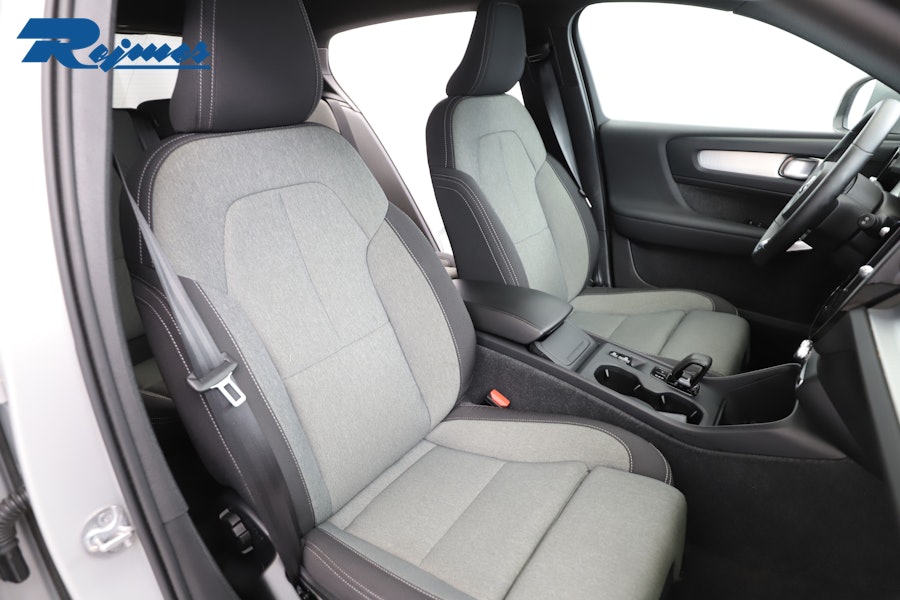 Volvo XC40 2024, bild 7/60