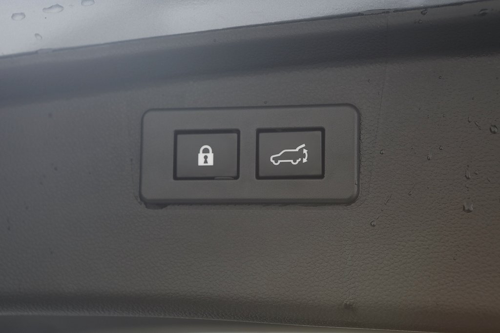 Subaru Outback 4WD Limited X-fuel + Låg Skatt +Serviceavtal 2024