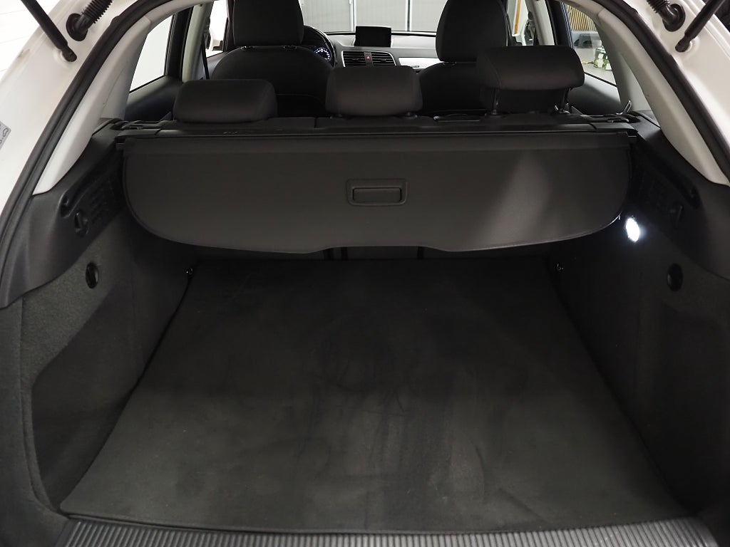 Audi Q3 2.0 TDI 150hk quattro S Tronic | Drag | PDC | 2017