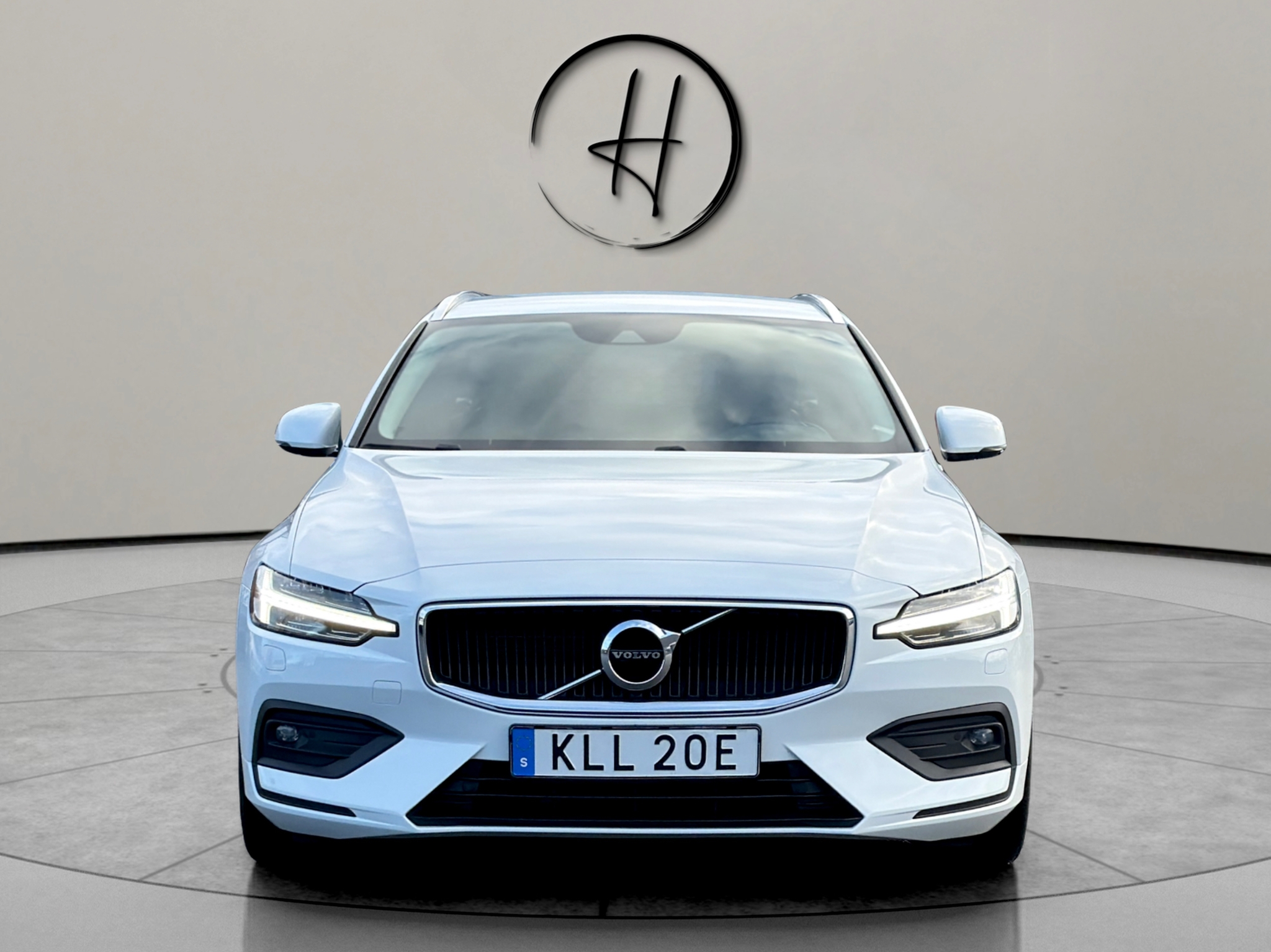 Volvo V60 AWD Momentum Dragkrok 2020, kuva 3/48