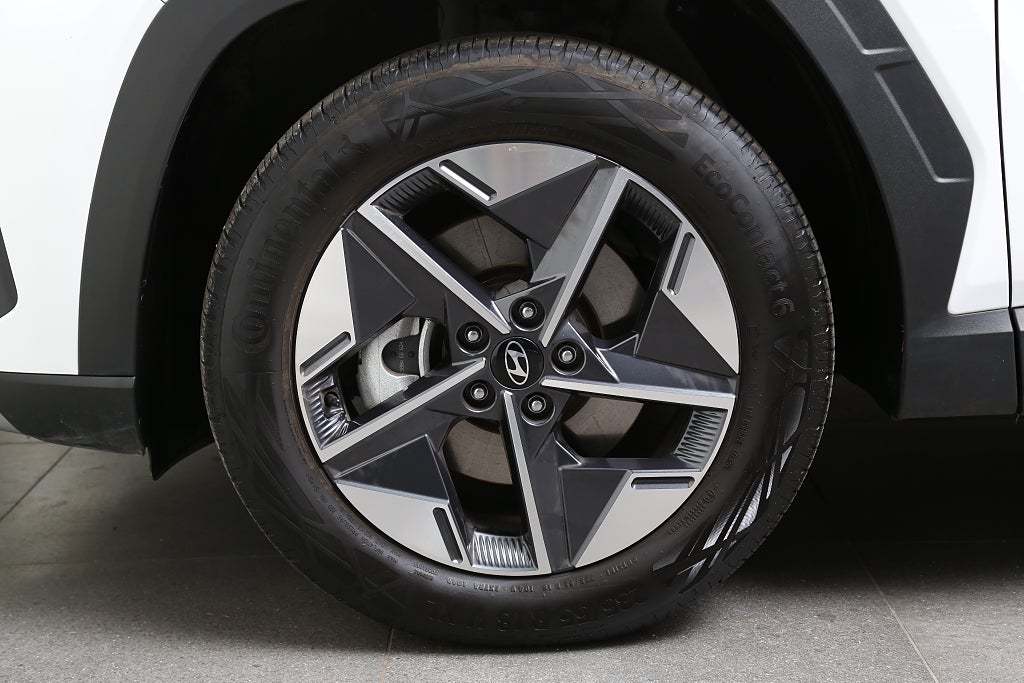 Hyundai Tucson FullHybrid AWD Advanced skinn kamera navi 2025