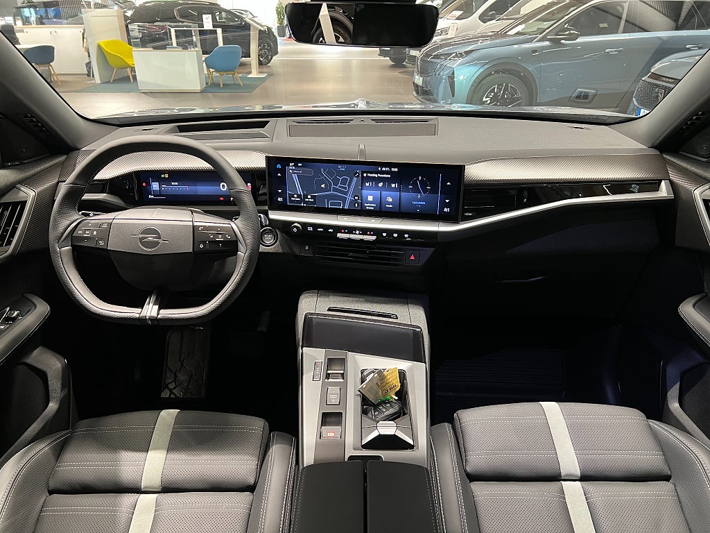 Bild på Opel Grandland GS Hybrid 136hk Aut - OMGÅENDE LEVERANS!