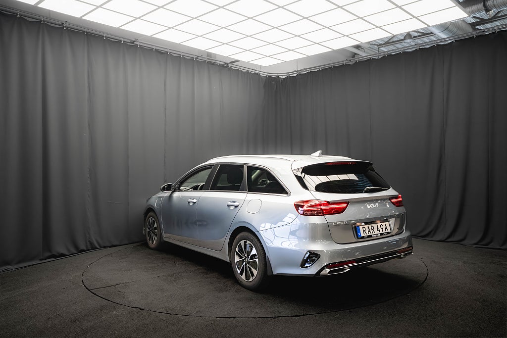 Kia Ceed Plug-in Advance KAMERA ADAPTIV-FART CAPRLAY MOMS