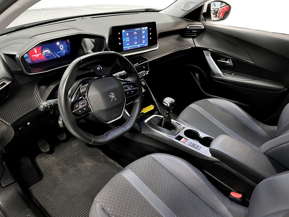 Bild på Peugeot 2008 Allure 1.2 PT B-KAMERA EN ÄGARE 130hk