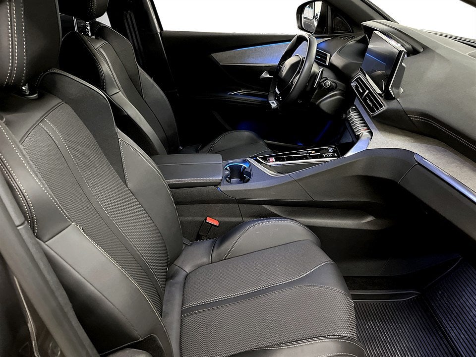 Bild på Peugeot 3008 GT 1.2 PT 130hk Aut - B-KAMERA,CARPLAY,NAVI