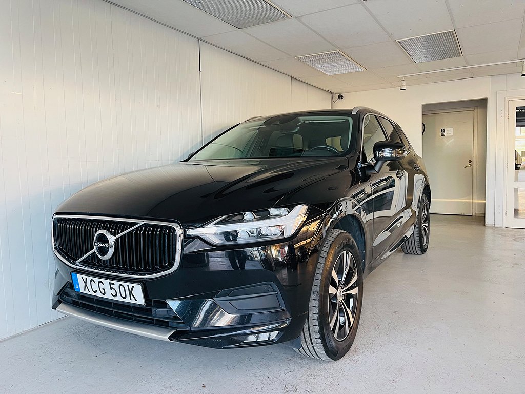 Volvo XC60 B4 197HK AWD Momentum Pro MOMS  Skinn Panorama H&K 