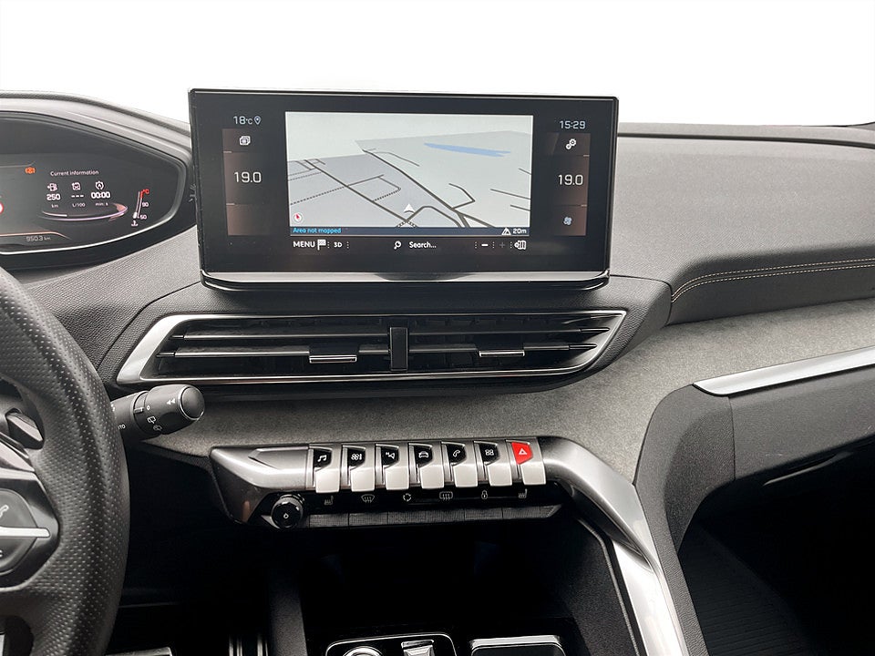 Bild på Peugeot 5008 GT 1.2 PT 130hk Aut 7-SITS B-KAMERA CARPLAY