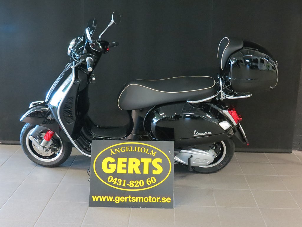 Piaggio Vespa GTS 300 ABS 