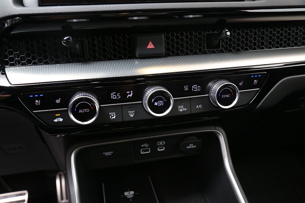 Honda CR-V e:PHEV E-CVT 184hk Advance Tech 360° Navi Skinn Drag