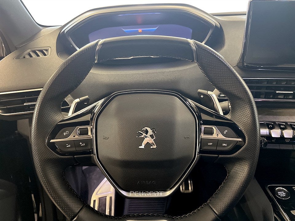Bild på Peugeot 3008 GT 1.2 PT 130hk Aut - B-KAMERA, CARPLAY