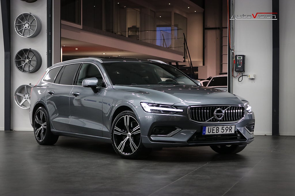 Volvo V60 T5 250hk Inscription PANO 360 H&K SKINN HUD 19" 