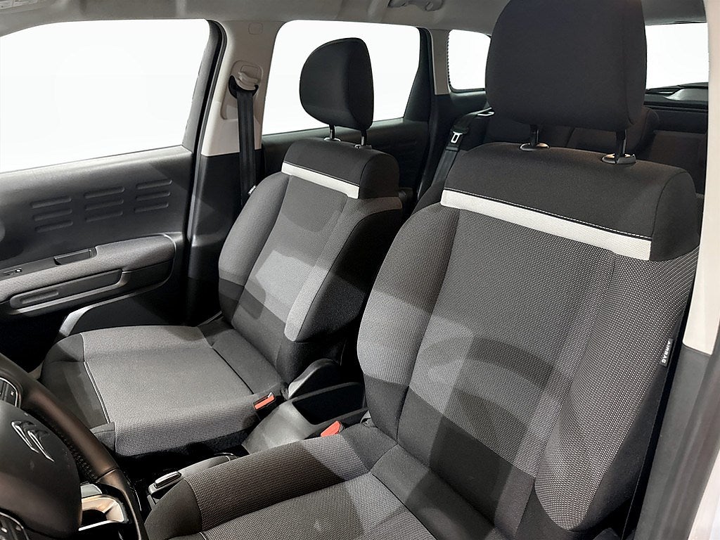 Bild på Citroën C3 Aircross Shine 1.2 PT 130hk Aut - CARPLAY