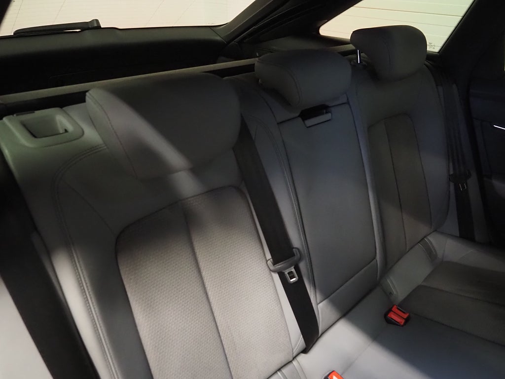 Audi A6 Avant 55 TFSI e Q 367hk S-Line |Cockpit|Matrix|Drag| 2021