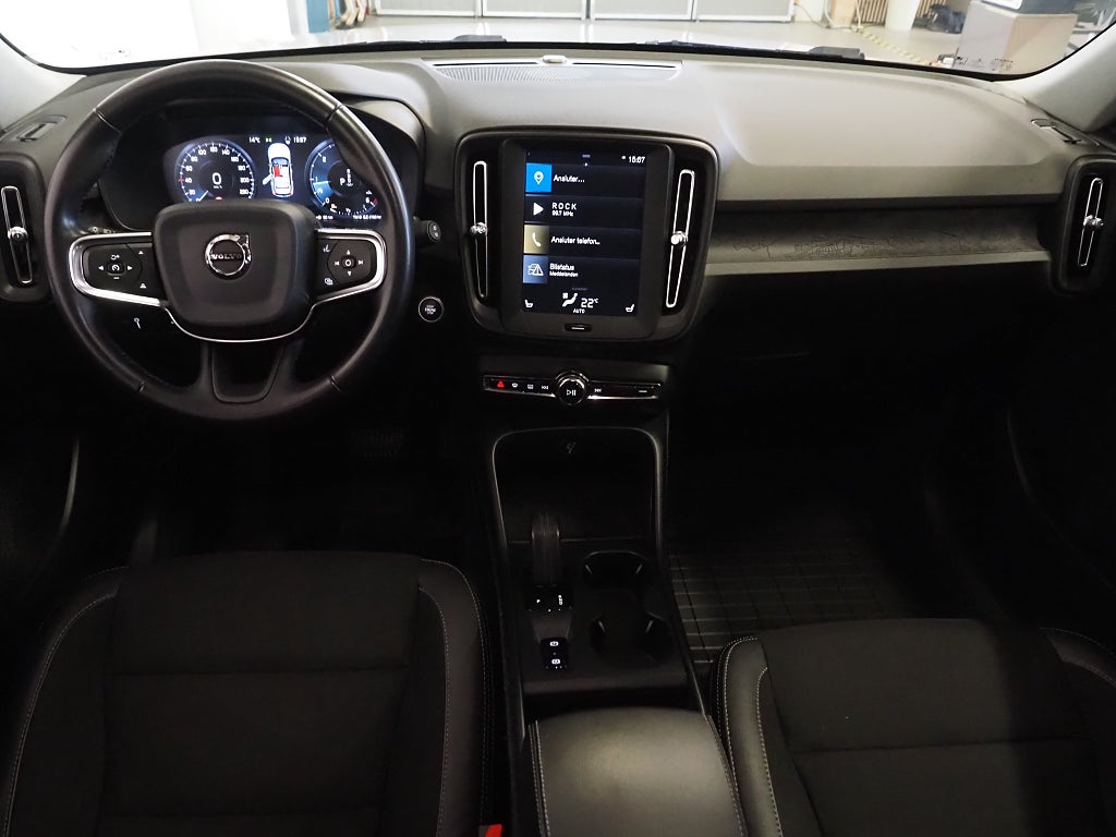 Volvo XC40 D3 150hk AWD Geartronic Kinetic | Drag | D-värm | 2020
