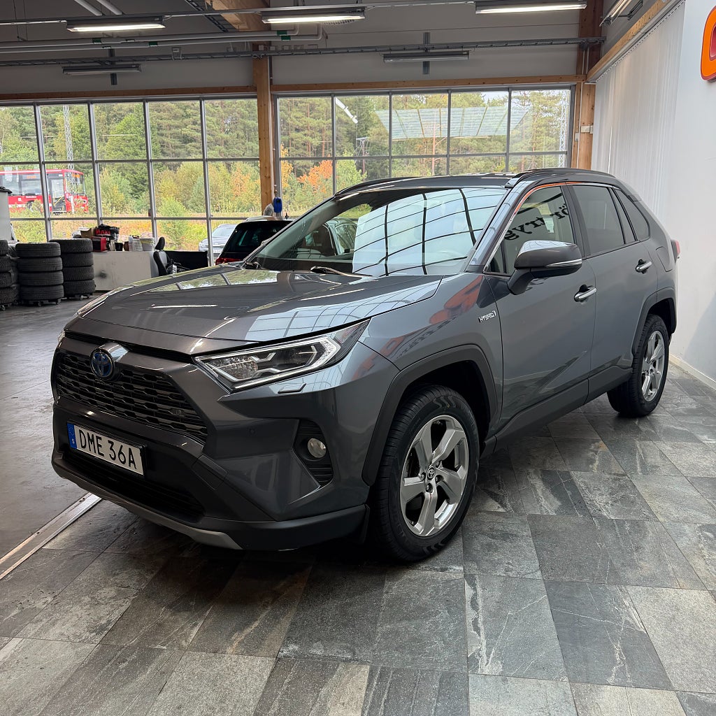 Toyota RAV4 Hybrid AWD-i E-CVT Executive Carplay Backkamera 222hk