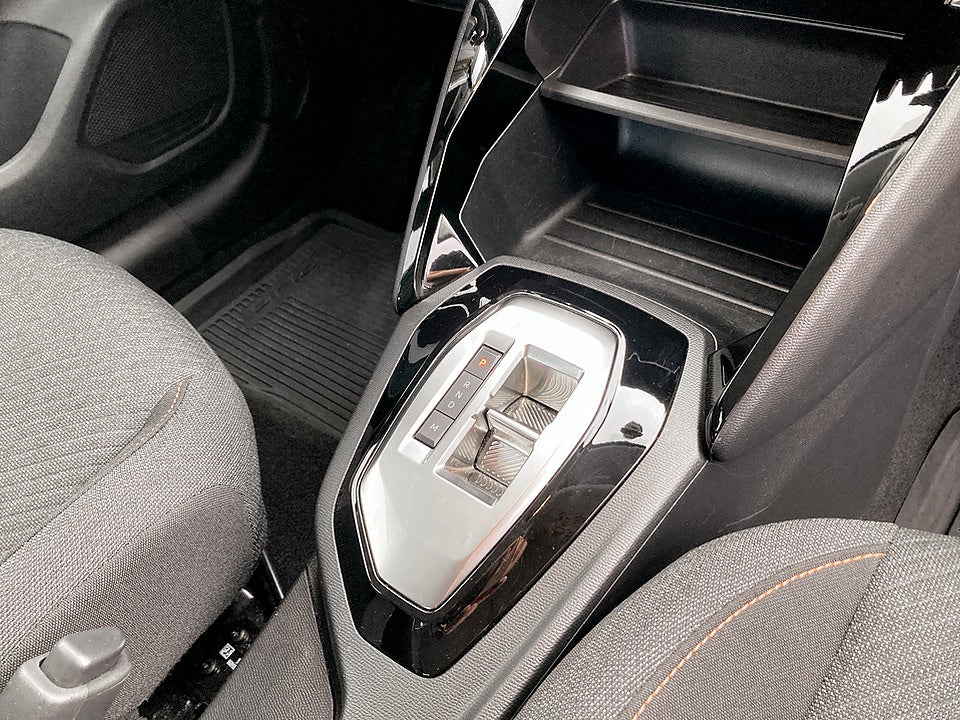 Bild på Peugeot 208 Style Hybrid 100hk Aut CARPLAY BACKSENSORER