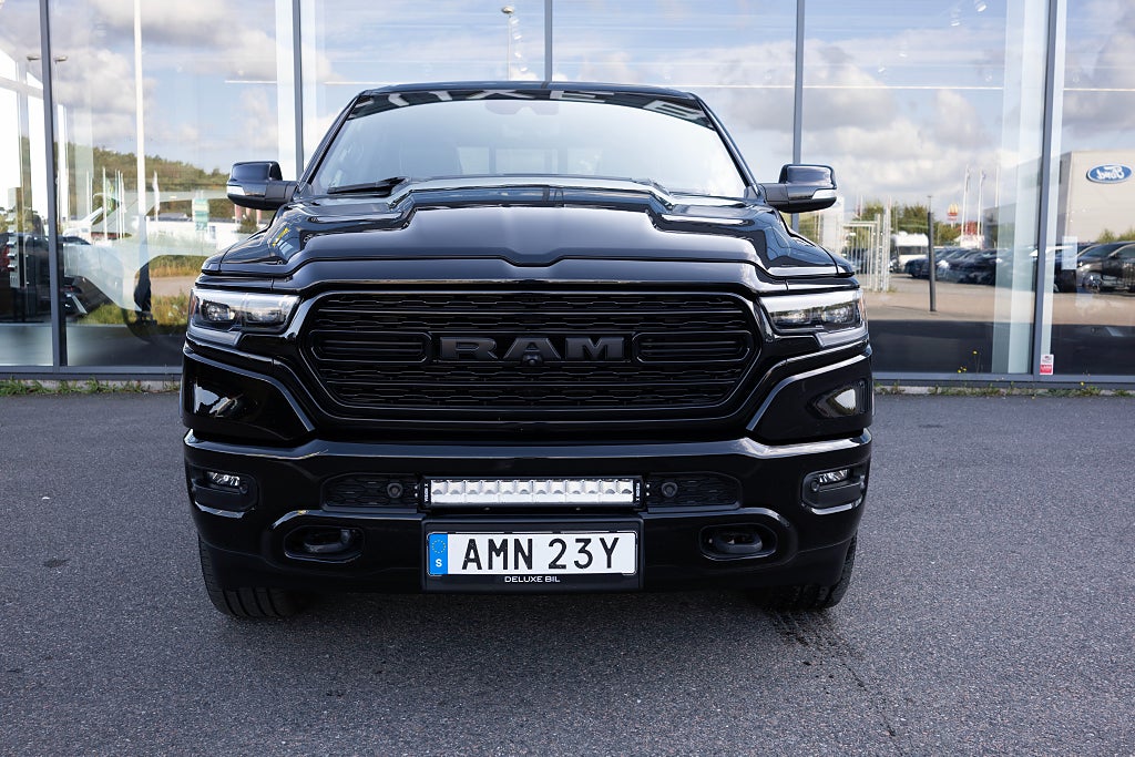 Dodge RAM 1500 5.7 V8 HEMI Limited Night Edition LÅG SKATT