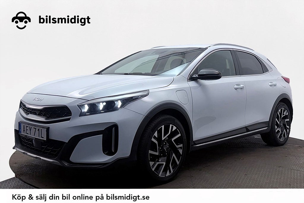 Kia Xceed Plug-in Advance Plus Navi Kamera Cockpit MOMS 141hk