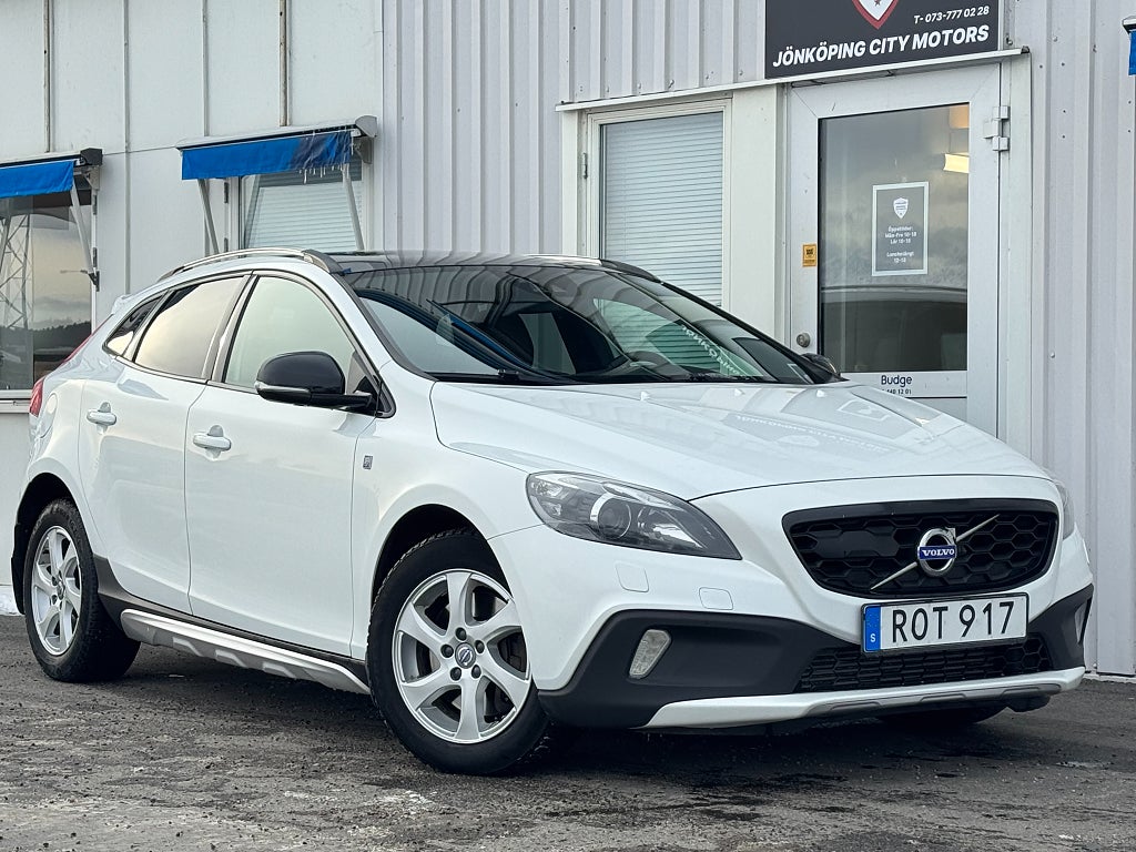 Volvo V40 Cross Country D4 Geartronic Ocean Race Euro 6  Panorama tak Navi 