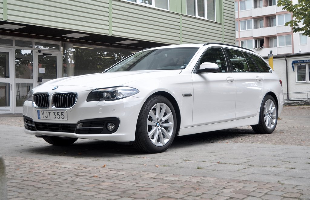 BMW 520 d Touring Steptronic Skinn Drag Euro 6