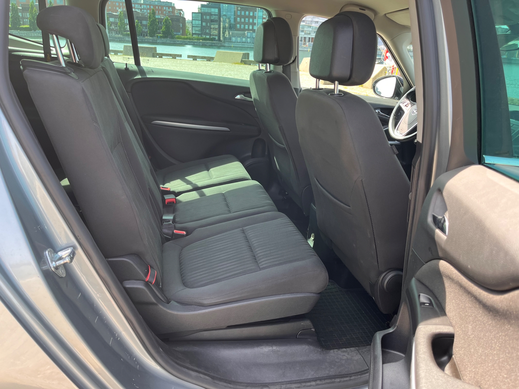 Opel Zafira Tourer 2012, bild 6/36