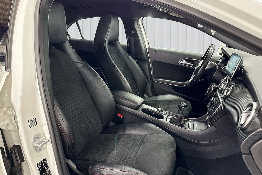 Mercedes-Benz A 2015