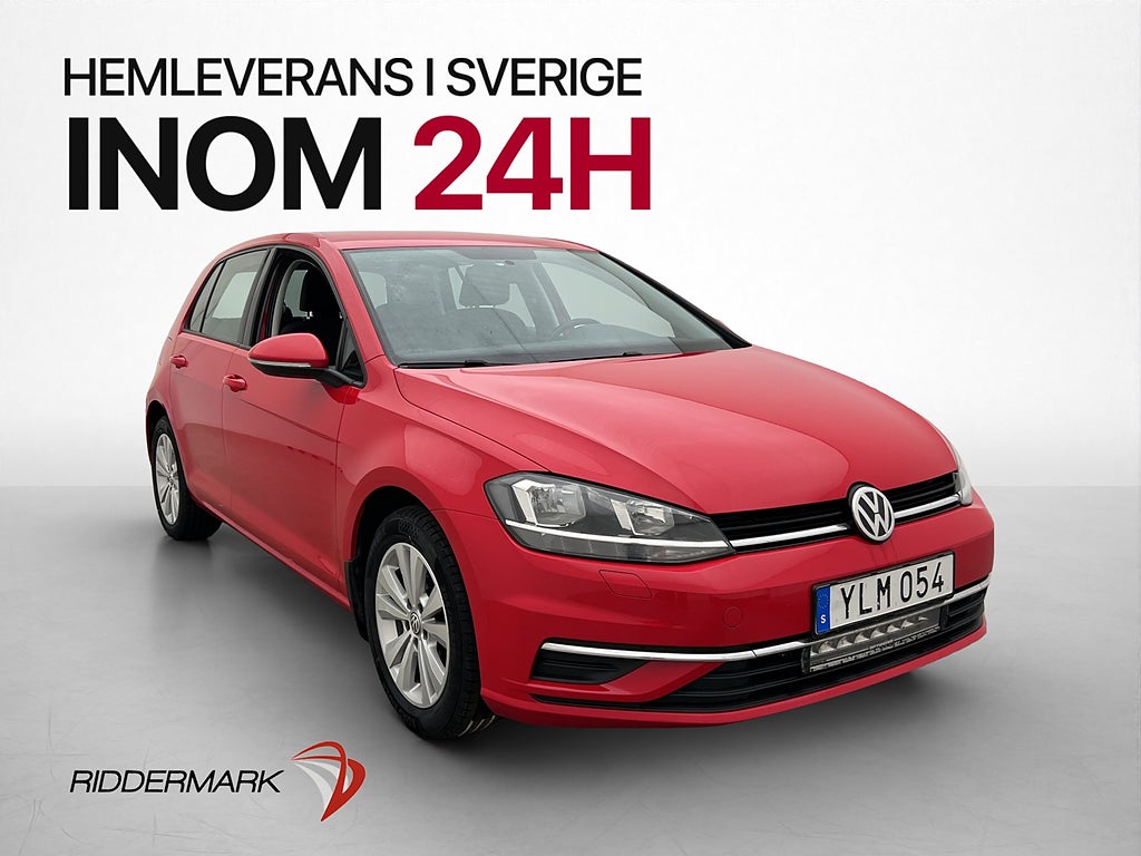 Volkswagen Golf 1.0 TSI 110hk Kamera CarPlay Dragkrok MOMS