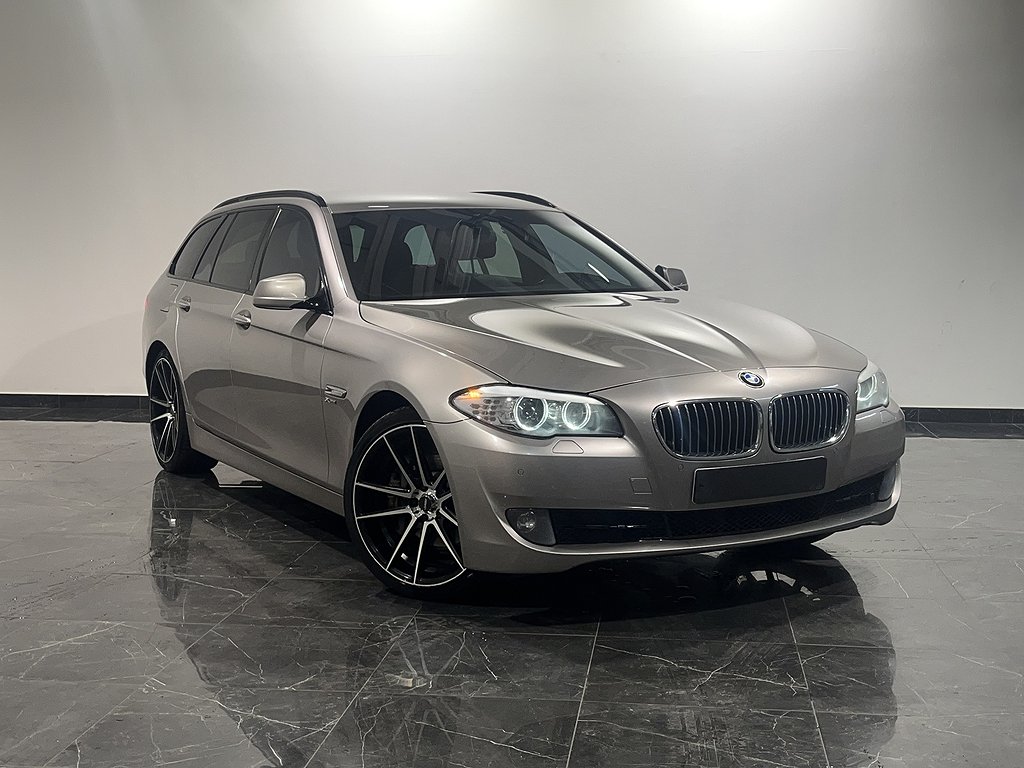 BMW 530 D XDRIVE TOURING STEPTRONIC SPORTLINE SVENSK