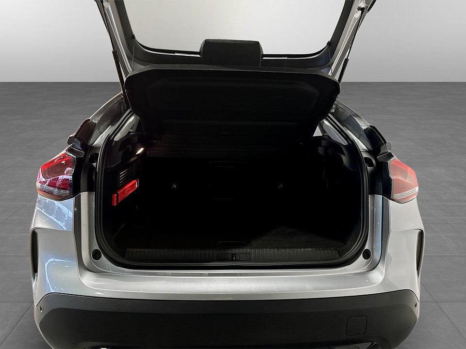 Bild på Citroën e-C4 Shine 50kWh 136hk Aut B-KAMERA CARPLAY