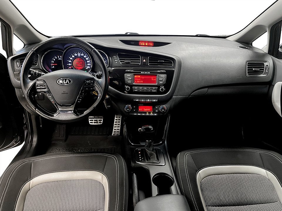 Bild på Kia Ceed SW Comfort 1.6 CRDi 128hk Aut - DRAG, PANO