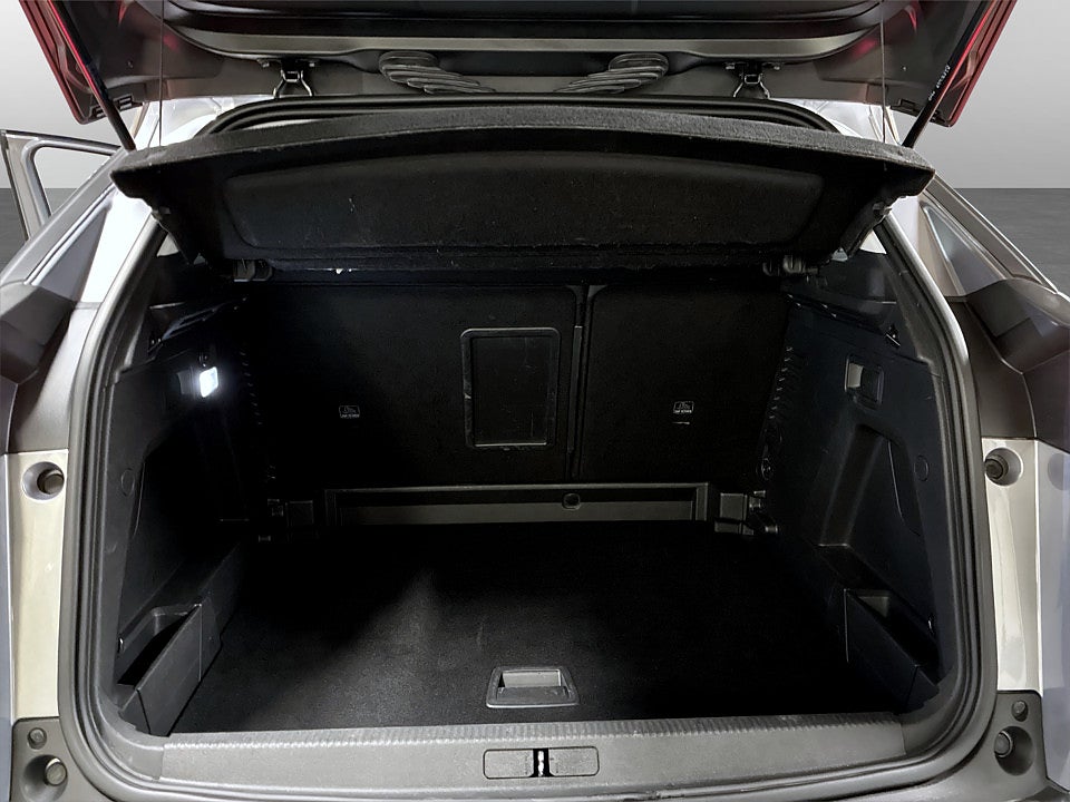 Bild på Peugeot 3008 Allure 1.2 PT 130hk Aut B-KAMERA CARPLAY