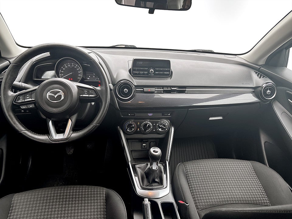 Bild på Mazda 2 5D Core 1.5 SKYACTIV-G 90hk FARTHÅLLARE