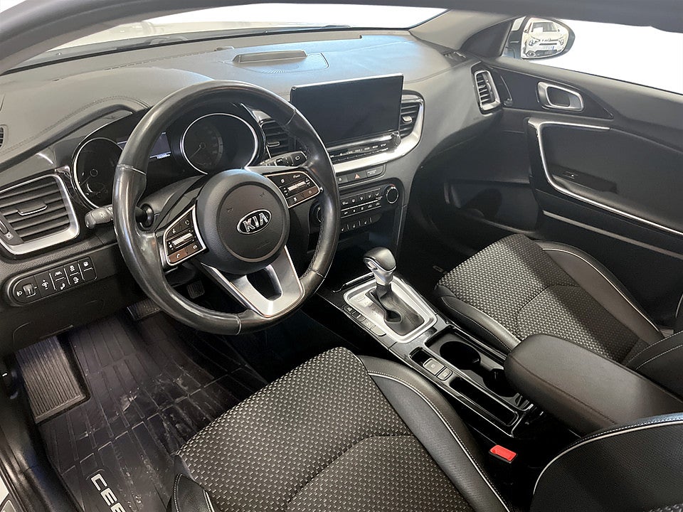 Bild på Kia Ceed SW Advanced Plus PHEV 141hk Aut - B-KAMERA, CARPLAY