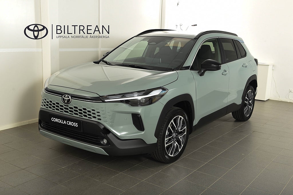 Toyota Corolla Cross NYA KAROSSEN-LEASING ENDAST 5,085KR/MÅN