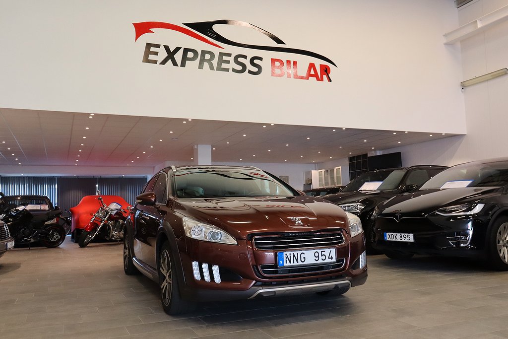 Peugeot 508 Peugeot 508 SW RXH 2.0 Hybrid4 Euro 5 Head Up Panormatak