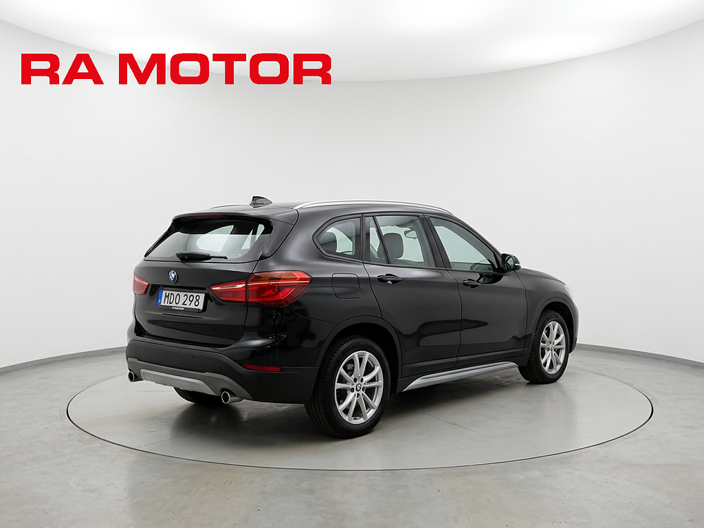 BMW X1 xDrive18d xLine | Backkamera | Navi | Skinn | Head-up 2019