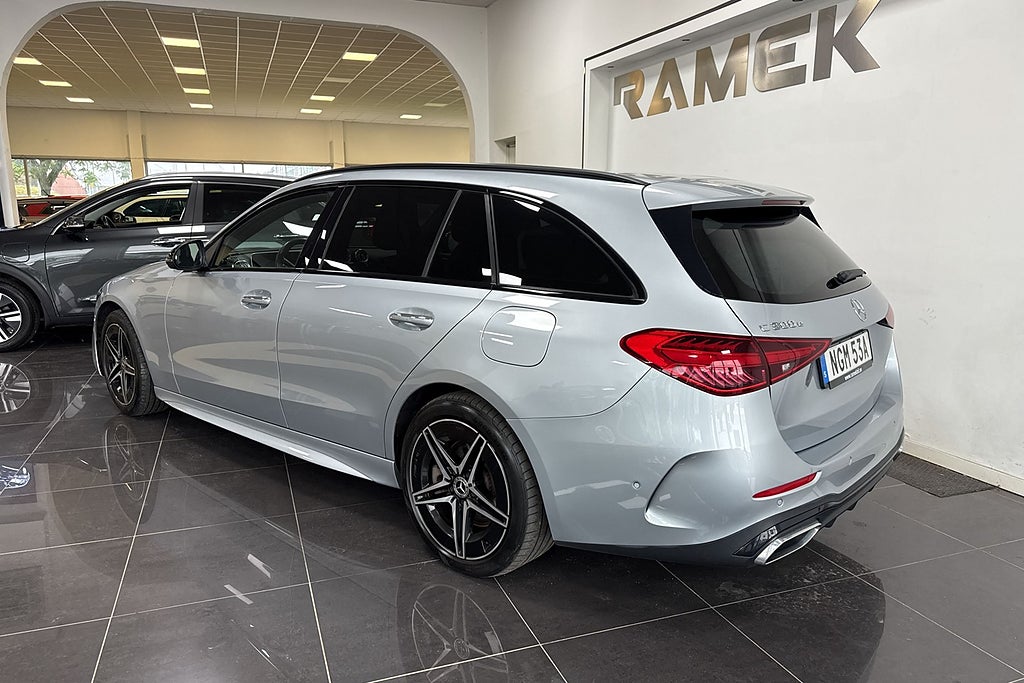 Mercedes-Benz C 2022 - miniatyr 12