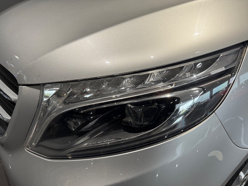 Mercedes-Benz V 250d Avantgarde Läder Värmare - bild 35