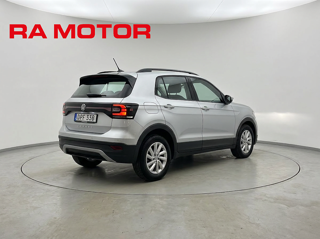 Volkswagen T-CROSS 1.0 TSI 95hk | PDC | Döda Vinkel Varning | M-Värmare | 2020