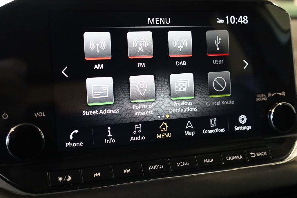 Nissan Qashqai 1.3 DIG-T XTRONIC-CVT N-Connecta Navi 360° Kamera Drag