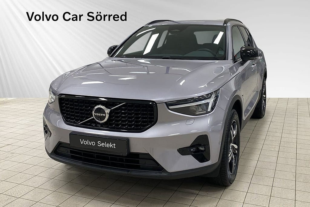 Volvo XC40 B3 FWD Bensin Plus Dark