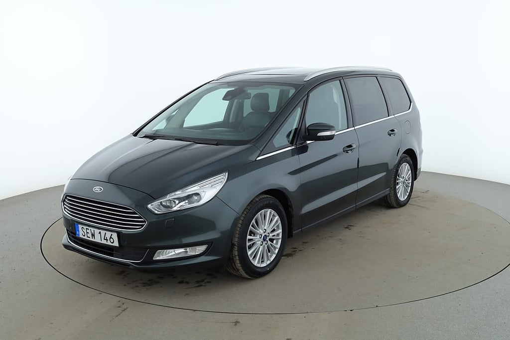 Ford Galaxy 2.0 TDCi Titanium / Värmare, Panorama, 7-sits