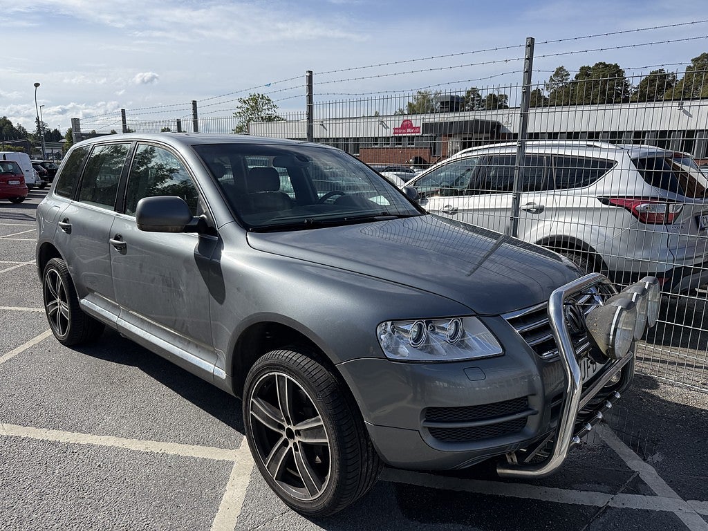 Volkswagen Touareg 4.2 V8 310hk 4XMotion FYND! 