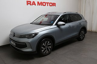 SUV Volkswagen Tiguan 1 av 24