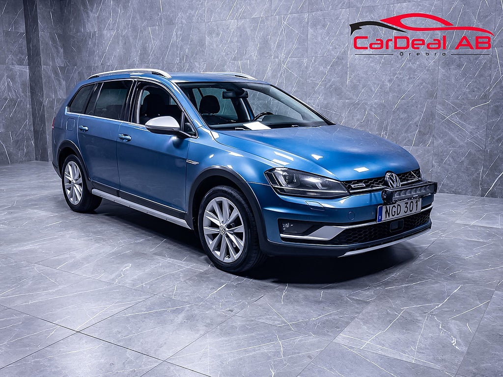 Volkswagen Golf Alltrack 2.0 TDI 4Motion 184hk LED-ramp Kamera CarPlay Drag