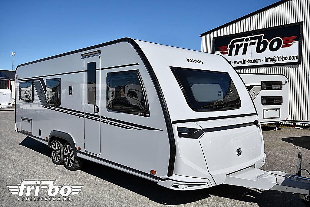Knaus 650 UDF Südwind Black Selection, Barnkammare