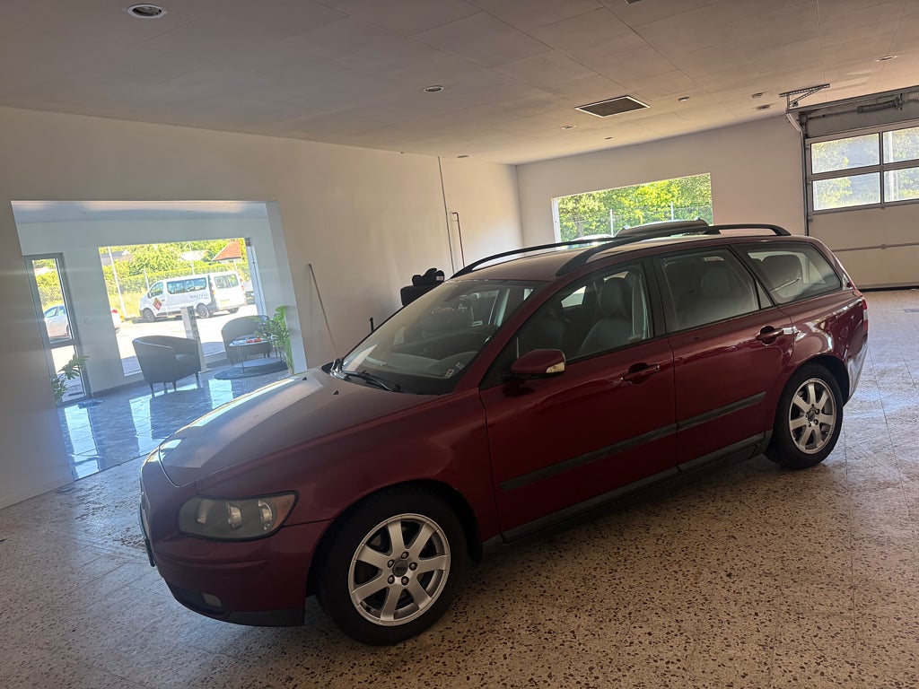Volvo V50 2.4 automat drag Kinetic 
