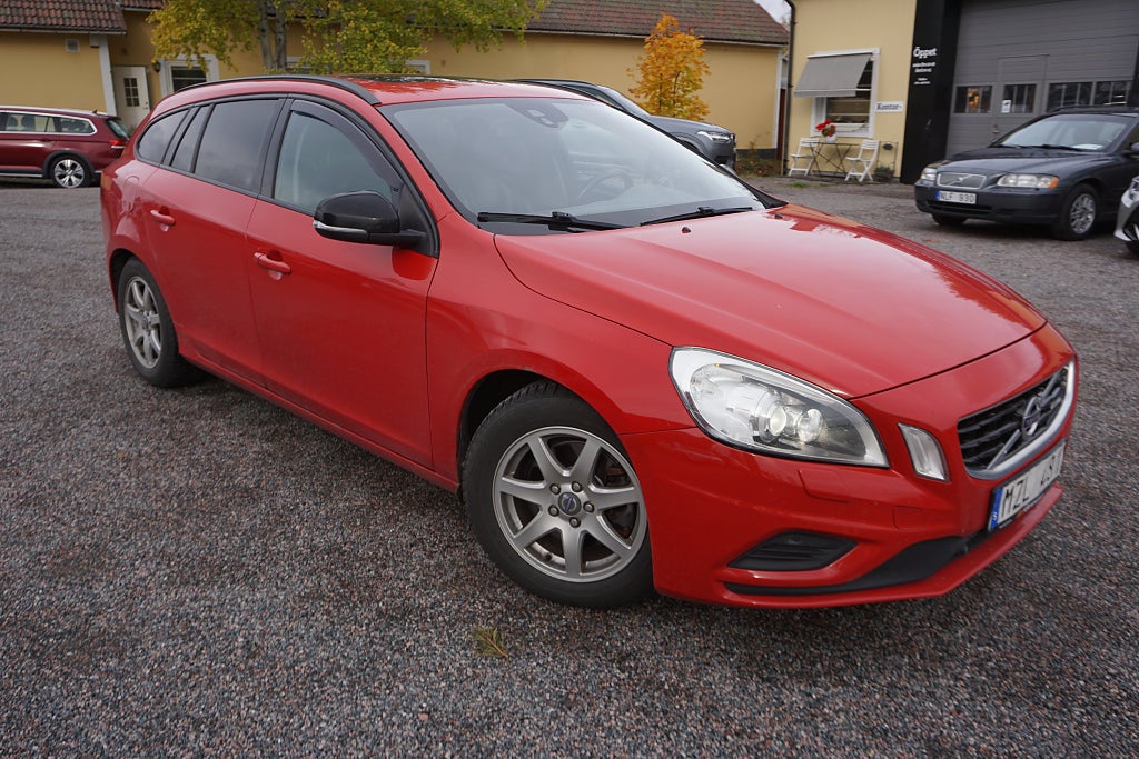 Volvo V60 D3 AUT R-Design 