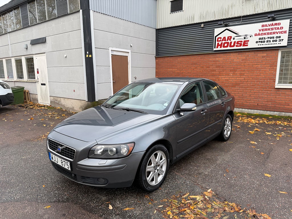 Volvo S40
